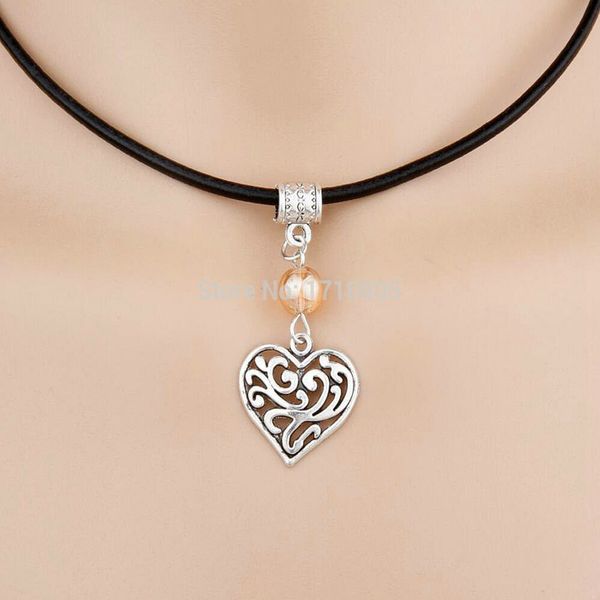 10pcs alloy ancient silver hollow heart multicolor glass bead charm pendant leather rope necklace women jewelry valentine's day present
10pcs alloy ancient silver hollow heart multicolor glass bead charm pendant leather rope necklace women jewelry valentine's day present