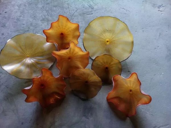 modern art decoration oem mouth glass hanging plates chihuly murano glass art flower wall light decoration
modern art decoration oem mouth glass hanging plates chihuly murano glass art flower wall light decoration