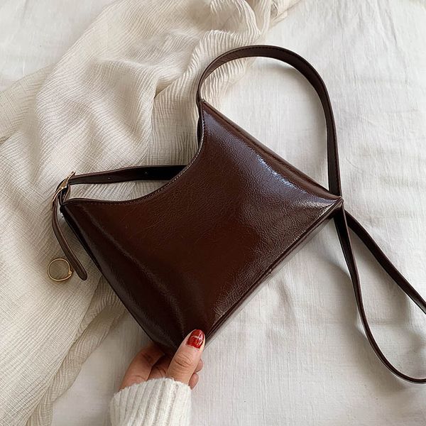 glossy vintage pu leather bucket bags for women 2020 solid color shoulder messenger bag female shoulder crossbody handbags
glossy vintage pu leather bucket bags for women 2020 solid color shoulder messenger bag female shoulder crossbody handbags