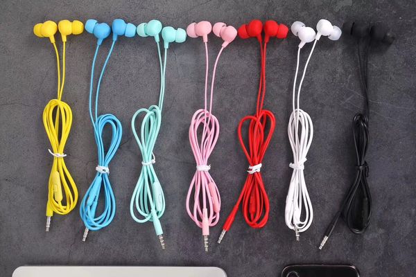 wholesale em55 headphones 3.5mm earphones earbuds for android iphone as good cost effective gift headsets
wholesale em55 headphones 3.5mm earphones earbuds for android iphone as good cost effective gift headsets