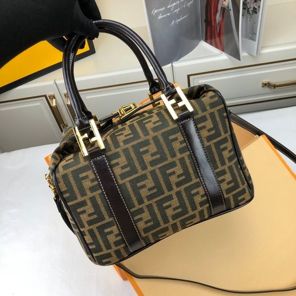 bags launched gym newly for sports briefcase handbags for women high capacity tassel gradient personality whole sale, White
bags launched gym newly for sports briefcase handbags for women high capacity tassel gradient personality whole sale, White