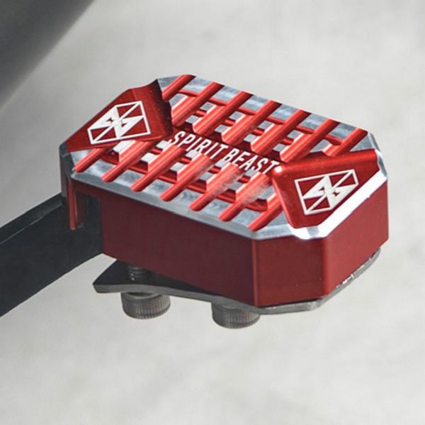 150 brake pedal motorcycle modification accessories decorations non-slip rear brake cover foot widening pedal 
150 brake pedal motorcycle modification accessories decorations non-slip rear brake cover foot widening pedal