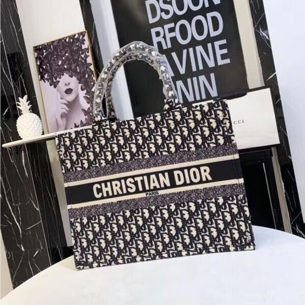new woven luxury design handbag luxury handbag clutch bag shoulder bag wallet purse large capacity shopping bag, Blue;gray
new woven luxury design handbag luxury handbag clutch bag shoulder bag wallet purse large capacity shopping bag, Blue;gray