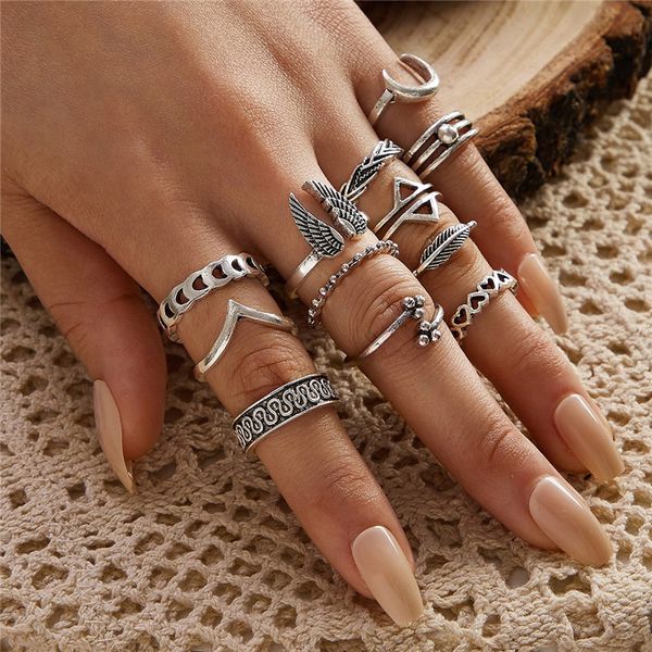 vagzeb 12 pcs/set punk vintage silver color ring for woman retro wings triangle moon geometric heart leaf v-shaped ring set
vagzeb 12 pcs/set punk vintage silver color ring for woman retro wings triangle moon geometric heart leaf v-shaped ring set