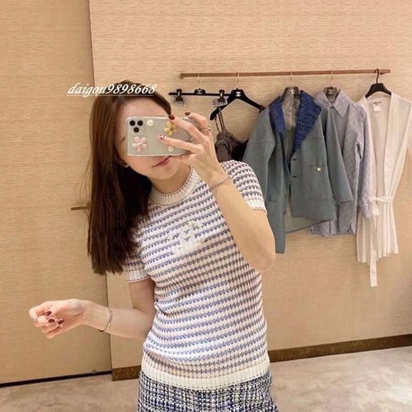 the latest style of women's knitted pullover short-sleeved shirt is fashionable, elastic, light and light, soft and comfortable, of pos, White;black
the latest style of women's knitted pullover short-sleeved shirt is fashionable, elastic, light and light, soft and comfortable, of pos, White;black