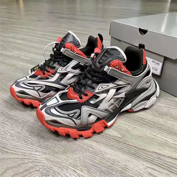 track trainers 4.0 platform sneakers tess s gomma trek low men women sneakers triple s clunky sports casual shoes with dust bag d05, Black
track trainers 4.0 platform sneakers tess s gomma trek low men women sneakers triple s clunky sports casual shoes with dust bag d05, Black