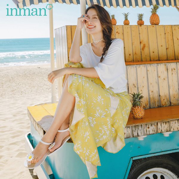 inman 2020 summer new arrival temperament sweet elegant printed t-shirtskirt two-piece, White
inman 2020 summer new arrival temperament sweet elegant printed t-shirtskirt two-piece, White