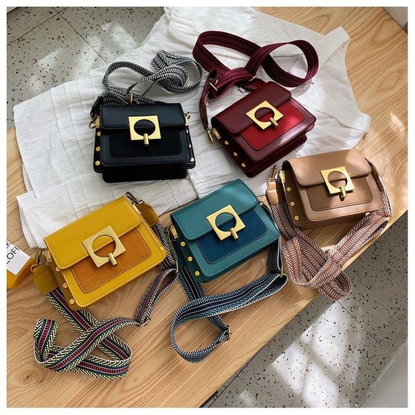 monerffi leather women crossbody bag 2019 autumn and winter new matte small square handbag suede shoulder messenger bag
monerffi leather women crossbody bag 2019 autumn and winter new matte small square handbag suede shoulder messenger bag