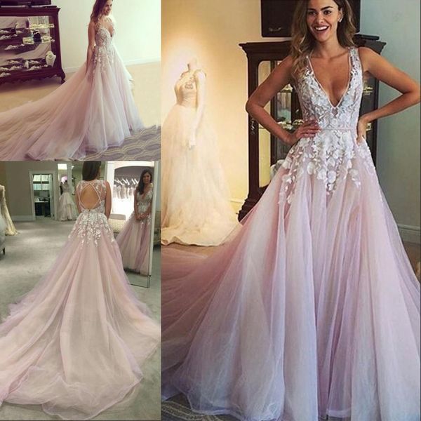 elegant v neck tulle a line wedding dresses applique open back sleeveless a line floor length cathedral train bridal dress vestido de noiva, White
elegant v neck tulle a line wedding dresses applique open back sleeveless a line floor length cathedral train bridal dress vestido de noiva, White