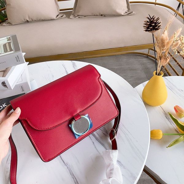 designer-luxury handbag purse great quality shoulder crossbody marmot women designer bag fashion totes purses bag
designer-luxury handbag purse great quality shoulder crossbody marmot women designer bag fashion totes purses bag