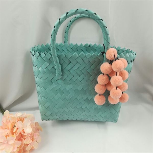 2018 weave basket bag handmade beach bag summer rattan handbags women fashion messenger kintted causal shoulder tote
2018 weave basket bag handmade beach bag summer rattan handbags women fashion messenger kintted causal shoulder tote