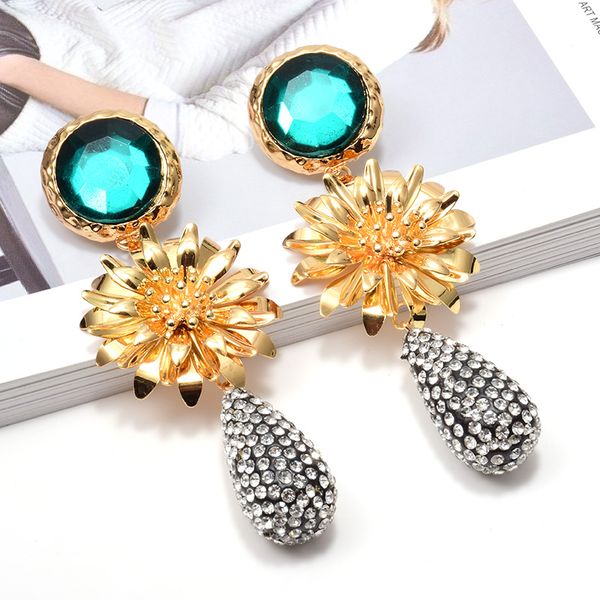 new fashion gold metal inlaid rhinestone long dangle drop earrings sell fine clear crystals jewelry accessories for women, Silver
new fashion gold metal inlaid rhinestone long dangle drop earrings sell fine clear crystals jewelry accessories for women, Silver