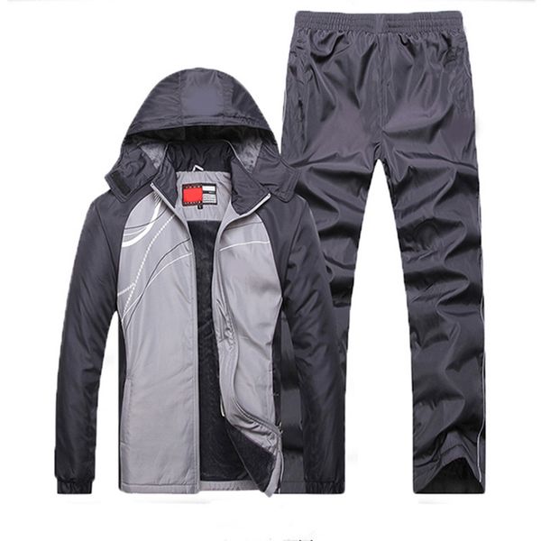 sportssuit men thermal sets winter workout sport suit fleece warm tracksuit 2018 european windproof gym running sportswear set, Black;blue
sportssuit men thermal sets winter workout sport suit fleece warm tracksuit 2018 european windproof gym running sportswear set, Black;blue