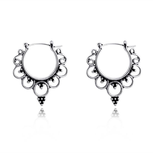 1 pair simple exquisite hollow cute endless round point hoop earrings ancient silver color personality earrings for girl e15-2, Golden;silver
1 pair simple exquisite hollow cute endless round point hoop earrings ancient silver color personality earrings for girl e15-2, Golden;silver