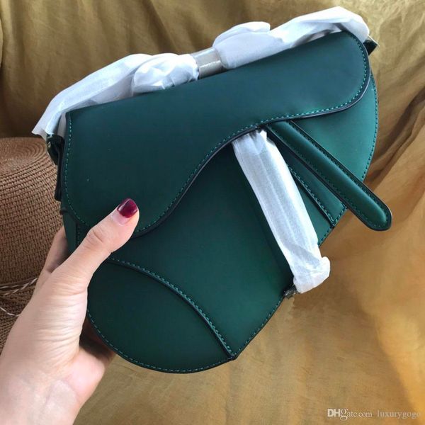 b горячие продажи новый модный бренд роскошная сумка дизайнерские сумки коровья кожа cross-body женская сумка d седельная сумка бесплатная д 
b горячие продажи новый модный бренд роскошная сумка дизайнерские сумки коровья кожа cross-body женская сумка d седельная сумка бесплатная д