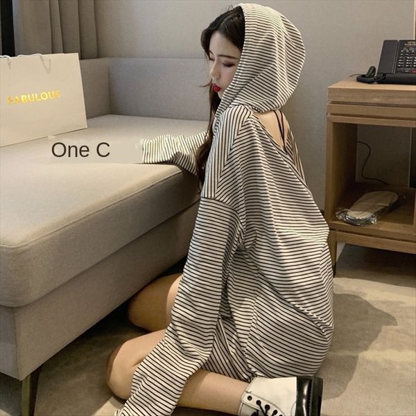 early 2020 hong kong-style scheming hooded striped bf midi lazy wind long-sleeved t-shirt female, White
early 2020 hong kong-style scheming hooded striped bf midi lazy wind long-sleeved t-shirt female, White