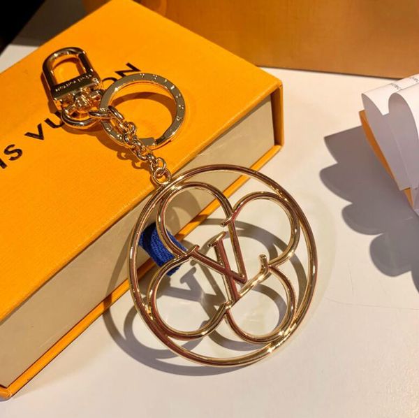 with box new original case fashion men's and women's keychain designer wallet pendant bag keychain 7p, Silver
with box new original case fashion men's and women's keychain designer wallet pendant bag keychain 7p, Silver