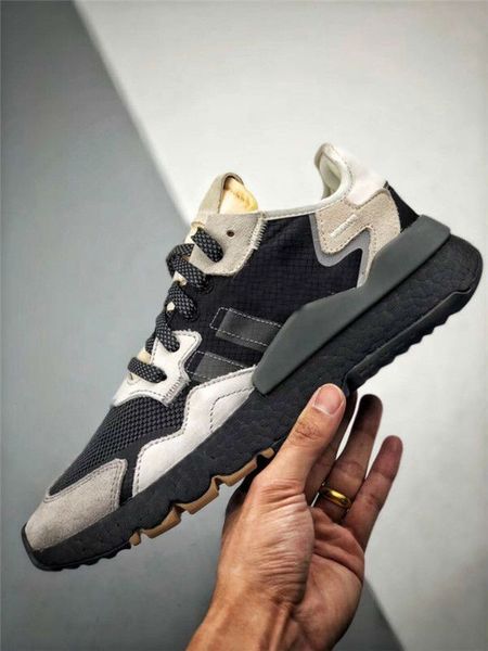 2019 70s nite jogger running shoes for men women realboost core black red 3m reflective designer sports sneakers eur 36-44
2019 70s nite jogger running shoes for men women realboost core black red 3m reflective designer sports sneakers eur 36-44