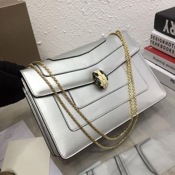 star with the same female designer luxury fashion imported leather simple fashion luxury noble slung shoulder bag handbag 28-18-8.5
star with the same female designer luxury fashion imported leather simple fashion luxury noble slung shoulder bag handbag 28-18-8.5