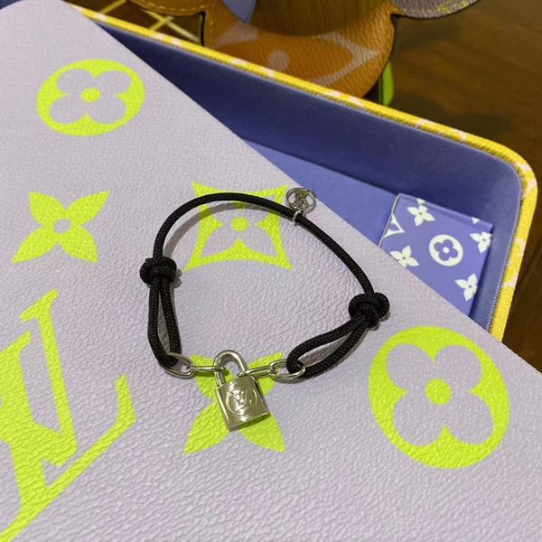 european and american simple lock shape design bracelet fashion temperament small fresh creative wild holiday gift net red bracelet jewelry, Black
european and american simple lock shape design bracelet fashion temperament small fresh creative wild holiday gift net red bracelet jewelry, Black