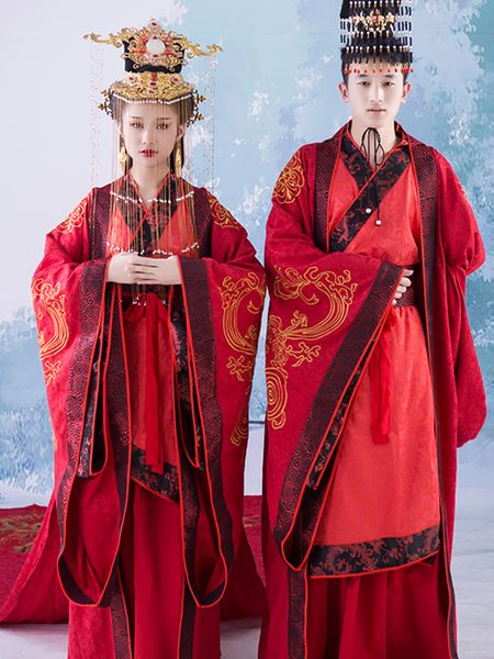 golden red series chinese traditional wedding hanfu costume set for bride and groom long tail hanfu with golden phoenix quju, Black;red
golden red series chinese traditional wedding hanfu costume set for bride and groom long tail hanfu with golden phoenix quju, Black;red