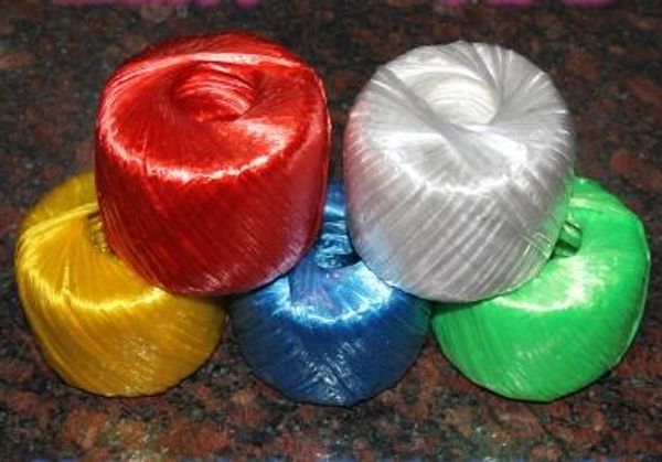 brand new plastic rope strapping rope packing tear film straw, Black;white 
brand new plastic rope strapping rope packing tear film straw, Black;white