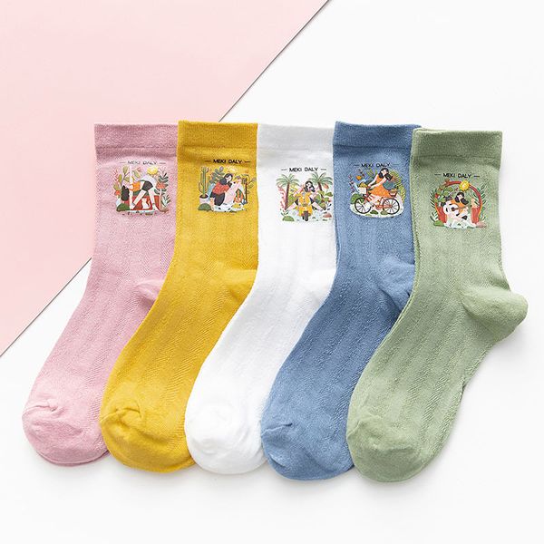 2020 cotton women long socks autumn breathable deodorant spring new cute cartoon fashion brief wild trend motion socks women, Black;white
2020 cotton women long socks autumn breathable deodorant spring new cute cartoon fashion brief wild trend motion socks women, Black;white