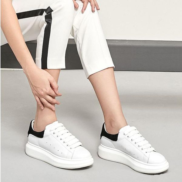 black white platform classic casual shoes casual sports skateboarding shoes mens womens sneakers velvet heelback dress shoe sports tennis
black white platform classic casual shoes casual sports skateboarding shoes mens womens sneakers velvet heelback dress shoe sports tennis