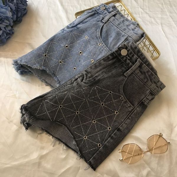 drilled cowboy shorts women 2019 summer new high-waisted wide-legged short jean girls lady pants students denim shorts, Blue
drilled cowboy shorts women 2019 summer new high-waisted wide-legged short jean girls lady pants students denim shorts, Blue