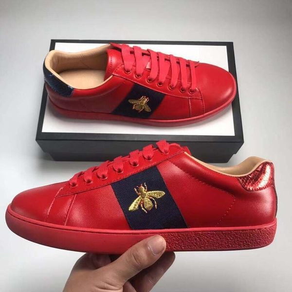 new designer low all red leather bee embroidery casual shoes fashion luxury black white brand sneakers for mens womens
new designer low all red leather bee embroidery casual shoes fashion luxury black white brand sneakers for mens womens