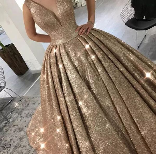 shinning gold prom dresses with deep v neck a line sequined formal dresses evening wear floor length celebrity cocktail dress robes de soire, Black;red
shinning gold prom dresses with deep v neck a line sequined formal dresses evening wear floor length celebrity cocktail dress robes de soire, Black;red