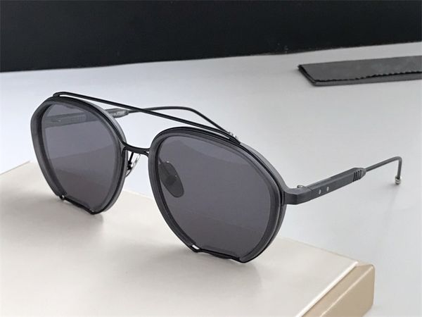 2020 new sunglasses women driving mirrors vintage for women reflective flat lens sun glasses female oculos, White;black
2020 new sunglasses women driving mirrors vintage for women reflective flat lens sun glasses female oculos, White;black