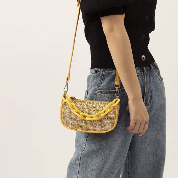 fashion sequins women shoulder bags acrylic chains handbags pu leather messenger bag lady small purses 2020 sac
fashion sequins women shoulder bags acrylic chains handbags pu leather messenger bag lady small purses 2020 sac