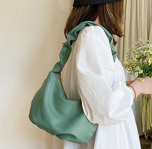 small fresh ins fold bag soft leather large capacity 2020 popular single shoulder underarm bag selling
small fresh ins fold bag soft leather large capacity 2020 popular single shoulder underarm bag selling