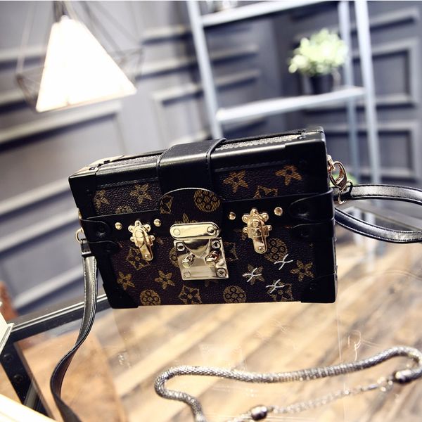fashion box bag women luxury retro handbag ladies designer bag small square messenger bags girl chain shoulder purse bolso mujer
fashion box bag women luxury retro handbag ladies designer bag small square messenger bags girl chain shoulder purse bolso mujer