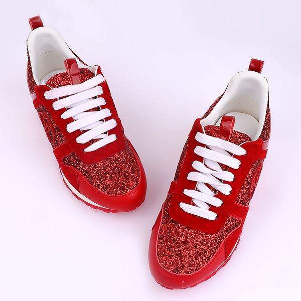 luxury sports shoes man woman casual shoes authentic leisure race runner shoes outdoors trainers with box size 35-46, Black
luxury sports shoes man woman casual shoes authentic leisure race runner shoes outdoors trainers with box size 35-46, Black