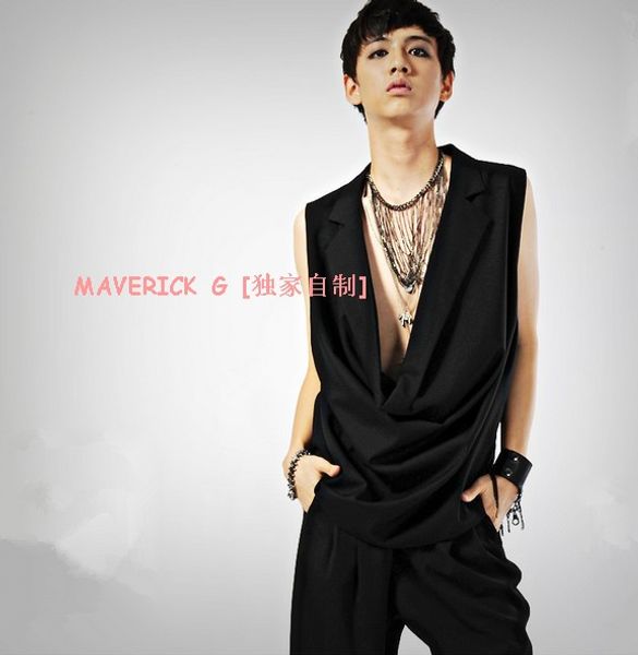 s-6xl 2019 new men clothing hair stylist fashion irregular stacked deep v vest waistcoat plus size costumes, Black;white
s-6xl 2019 new men clothing hair stylist fashion irregular stacked deep v vest waistcoat plus size costumes, Black;white