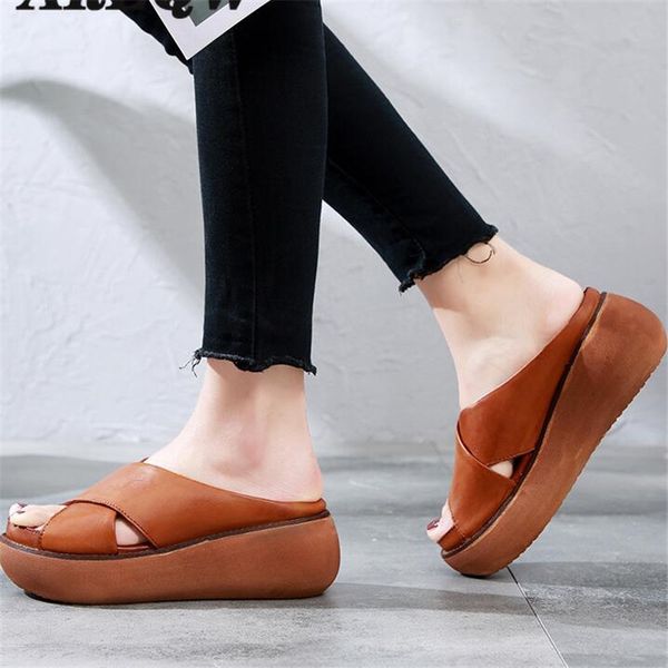 women sandals soft pu leather wedges running shoes woman summer sandals flip flops new platform sandalias mujer heels
women sandals soft pu leather wedges running shoes woman summer sandals flip flops new platform sandalias mujer heels