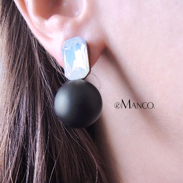 emanco wholesale weight stud crystal earrings 3 items black & white beads minimalist piercing earring trendy jewelry y200323, Golden
emanco wholesale weight stud crystal earrings 3 items black & white beads minimalist piercing earring trendy jewelry y200323, Golden