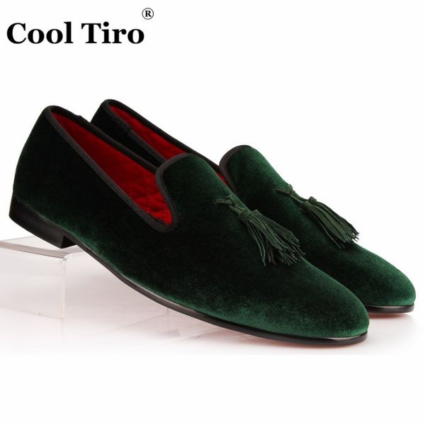 cool tiro green velvet slippers with tassel loafers men's flats wedding and party men dress shoes luxurious brand velour smoking, Black
cool tiro green velvet slippers with tassel loafers men's flats wedding and party men dress shoes luxurious brand velour smoking, Black