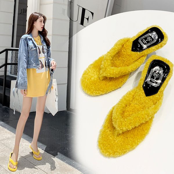 thin heels shoes woman 2019 luxury slides flock low ladies flip flops slippers fur heeled mules designer hawaiian plush new, Black
thin heels shoes woman 2019 luxury slides flock low ladies flip flops slippers fur heeled mules designer hawaiian plush new, Black