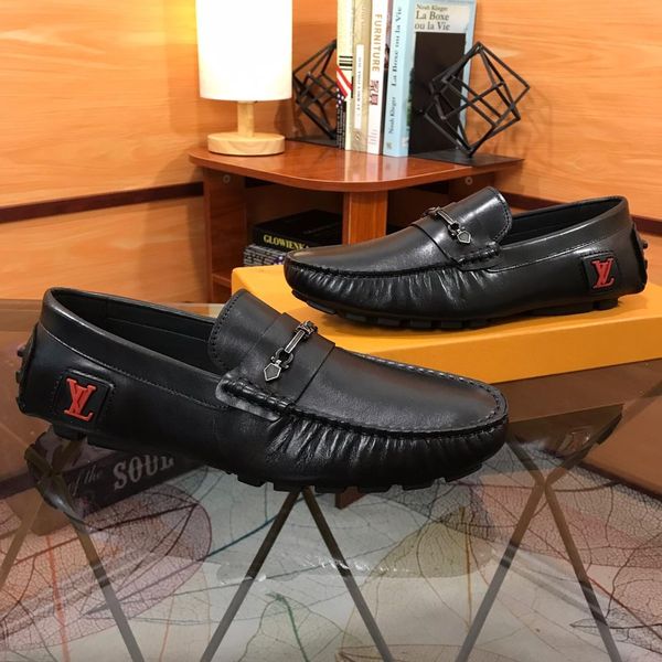 new style men's luxury casual dress, leather shoes, fashion brand, four seasons design style, classic pattern, suitable for all occasio, Black
new style men's luxury casual dress, leather shoes, fashion brand, four seasons design style, classic pattern, suitable for all occasio, Black