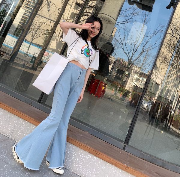edition retro web celebrity show thin covering of tall waist leg wide-legged tight super cowboy flares big long legs, Blue
edition retro web celebrity show thin covering of tall waist leg wide-legged tight super cowboy flares big long legs, Blue