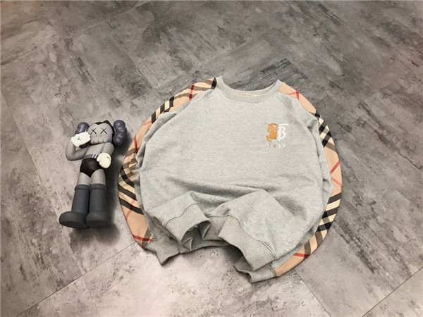 luxurious brands design bbr tb knight embroiderd plaid sleeves sweaters pullovers hoodies men women streetwear sweatshirt outdoor jackets, Blue;black
luxurious brands design bbr tb knight embroiderd plaid sleeves sweaters pullovers hoodies men women streetwear sweatshirt outdoor jackets, Blue;black