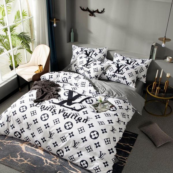 2020 l luxury bedding sets black and white designer duvet cover set cotton designer bed sheets bed sets simple designer bedding
2020 l luxury bedding sets black and white designer duvet cover set cotton designer bed sheets bed sets simple designer bedding