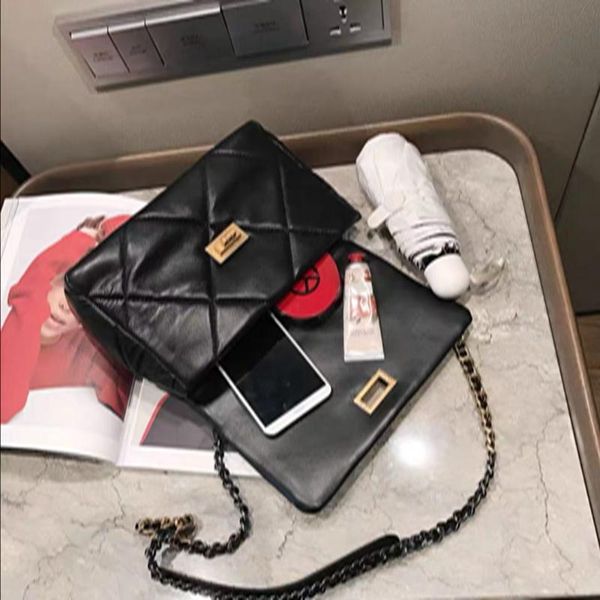 ladies bags trend fashion shoulder diagonal bag genuine leather single shoulder hasp messenger bags
ladies bags trend fashion shoulder diagonal bag genuine leather single shoulder hasp messenger bags