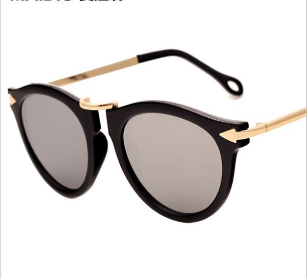 flat arrow europe and america retro flat sunglasses reflective sunglasses glasses, White;black
flat arrow europe and america retro flat sunglasses reflective sunglasses glasses, White;black