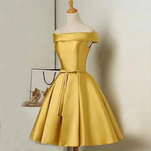 off-the-shoulder cap sleeve satin a-line prom dresses gold with sash knee length homecoming dresses lace up back formal cocktail dresses, Black
off-the-shoulder cap sleeve satin a-line prom dresses gold with sash knee length homecoming dresses lace up back formal cocktail dresses, Black