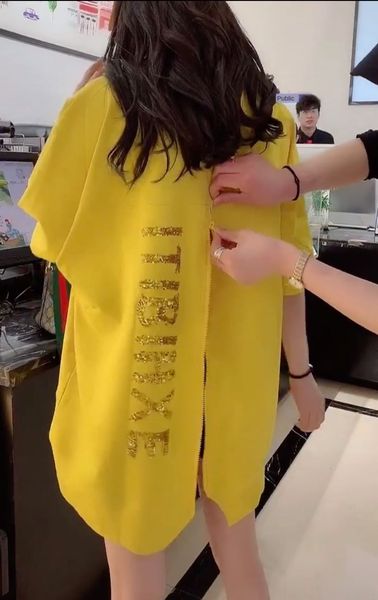 super fire short-sleeved t-shirt female ins fashion 2020 summer new loose design sense midi back underwear zipper t-shirt zipper split top, White
super fire short-sleeved t-shirt female ins fashion 2020 summer new loose design sense midi back underwear zipper t-shirt zipper split top, White
