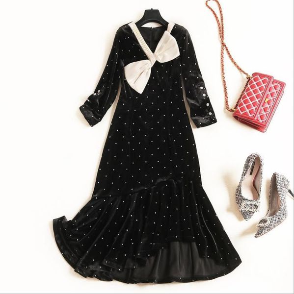 european and american women's clothing 2019 winter new style long sleeve bow stamping fashionable velvet fishtail dress, Black;gray
european and american women's clothing 2019 winter new style long sleeve bow stamping fashionable velvet fishtail dress, Black;gray